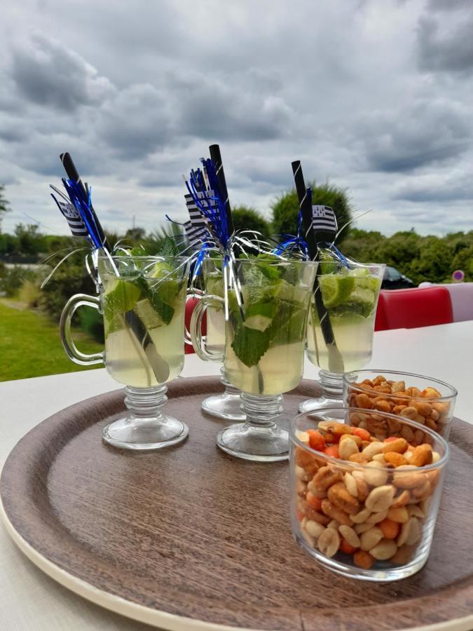 Cozy Hotel Logis Morlaix Plouigneau エクステリア 写真