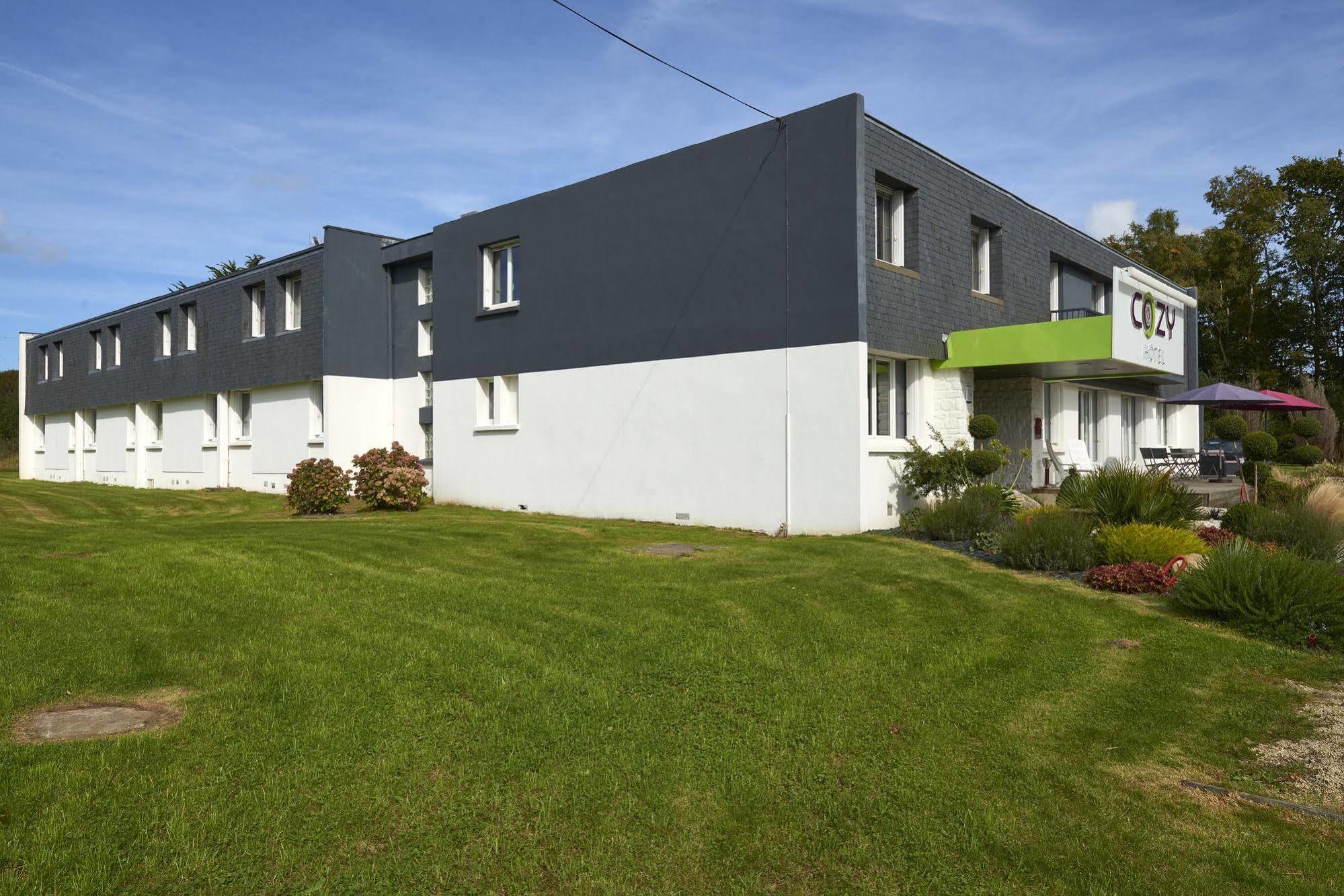 Cozy Hotel Logis Morlaix Plouigneau エクステリア 写真